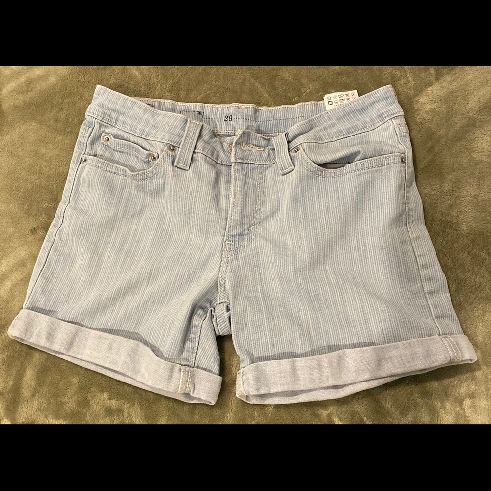 Levi’s jeans shorts